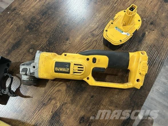 DeWalt DC411 仪器、测量及自动化设备
