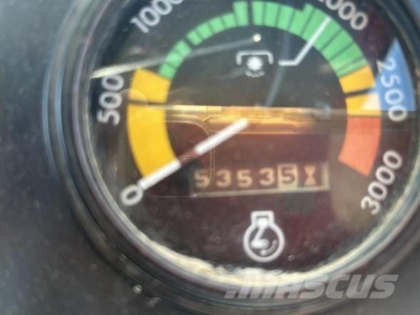 J I Case 1370 拖拉机/农用车