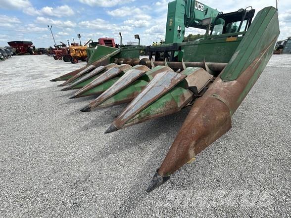 John Deere 643 联合收割机头