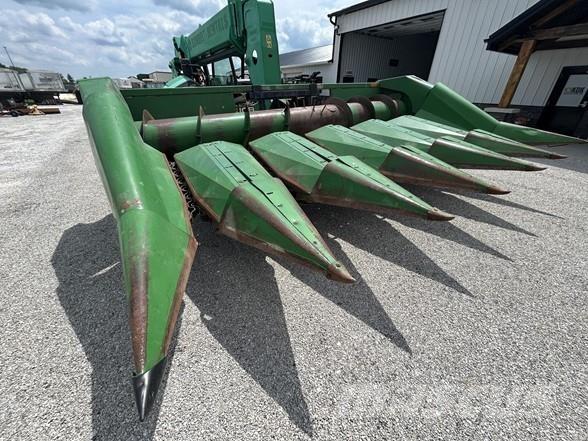 John Deere 653 联合收割机头