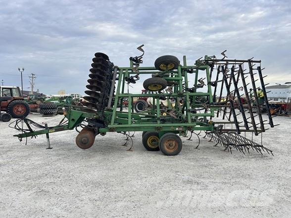 John Deere 726 割草机