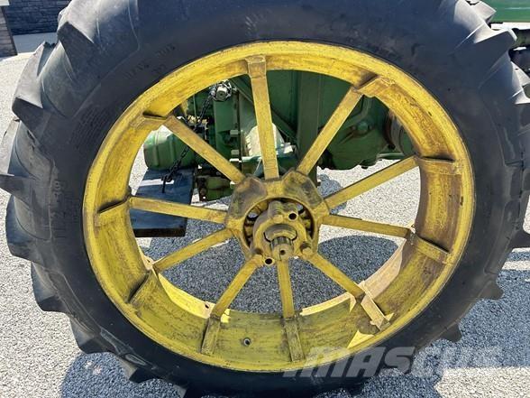 John Deere B 拖拉机/农用车