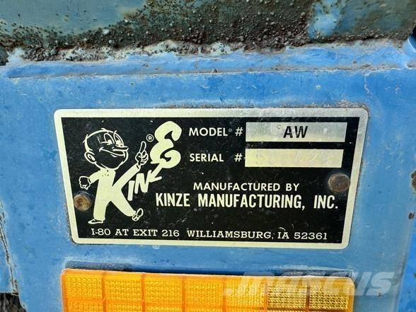 Kinze 840 粮食车
