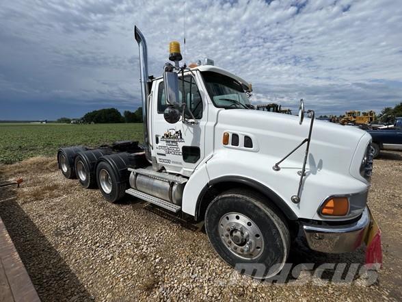 Sterling L9500 牵引车
