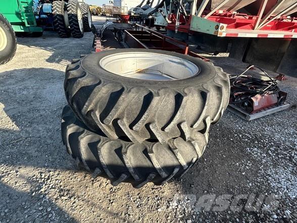 White 2-135 拖拉机/农用车