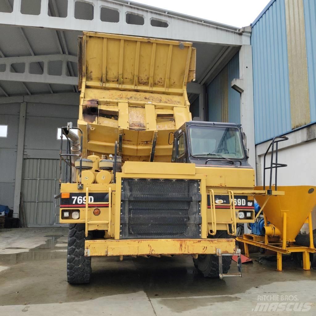 CAT 769 D 刚性自卸车
