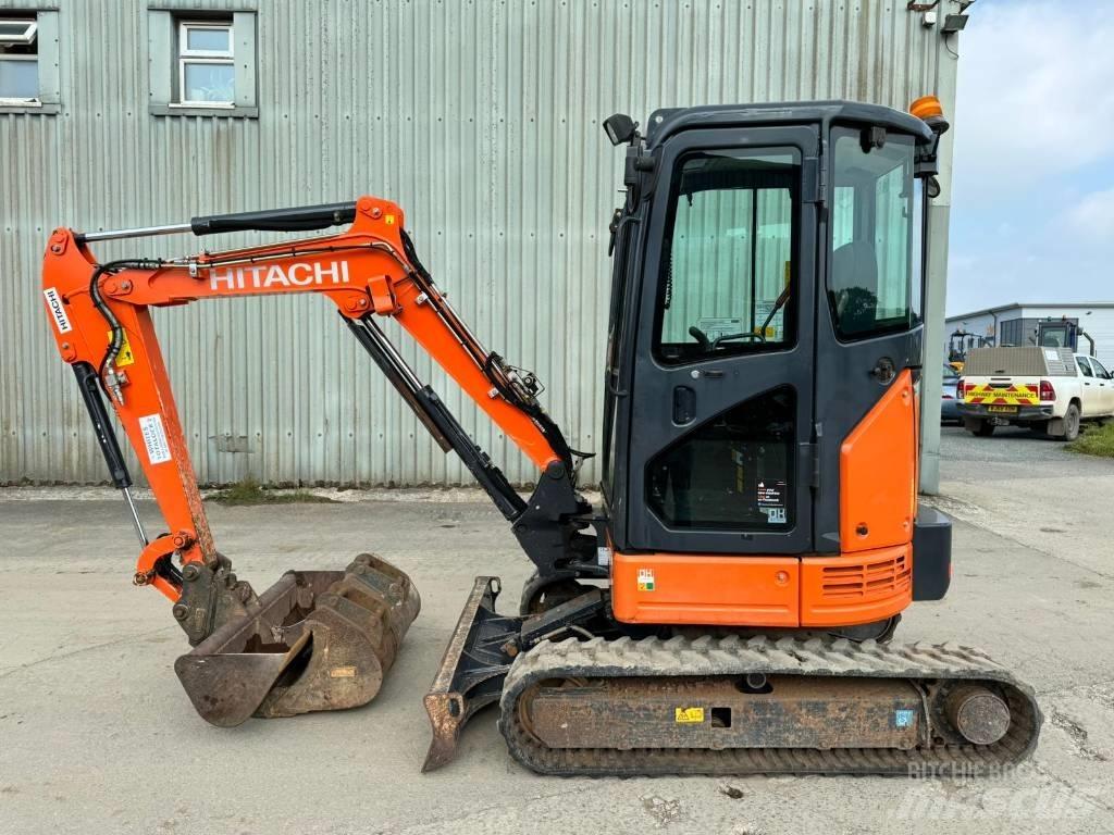 Hitachi ZX 26 U-5 小型挖掘机