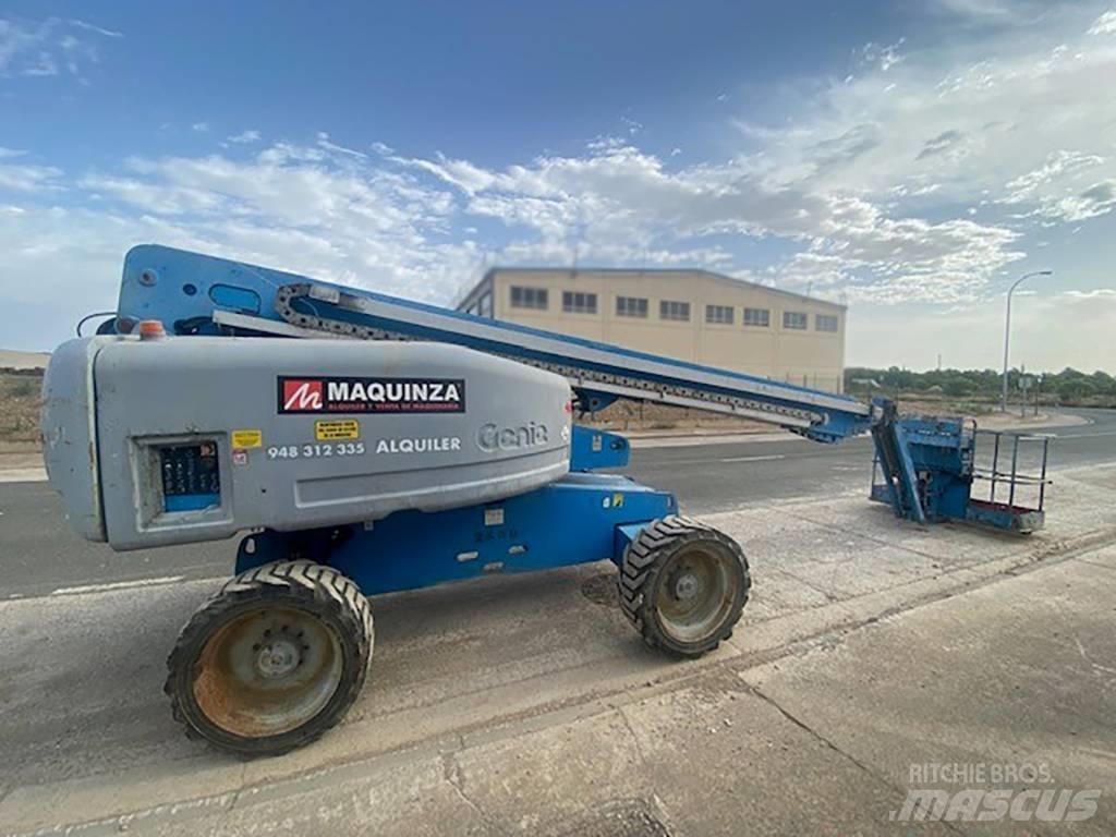 Genie S 65 曲臂高空工作平台