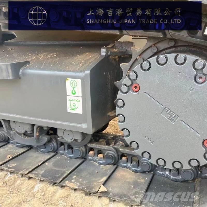Komatsu PC 240 履带挖掘机