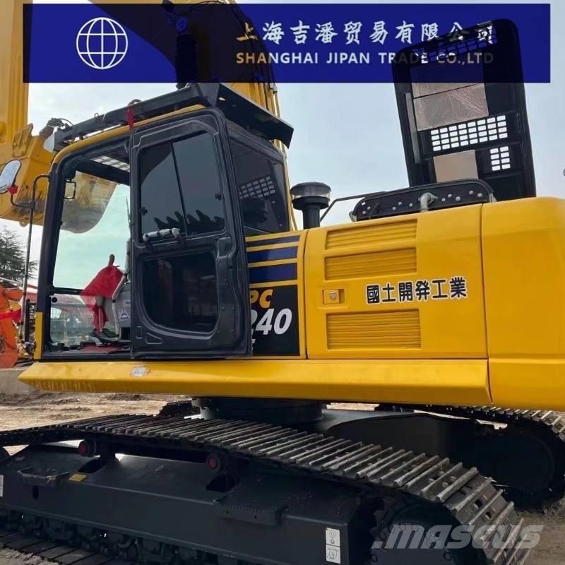 Komatsu PC 240 履带挖掘机