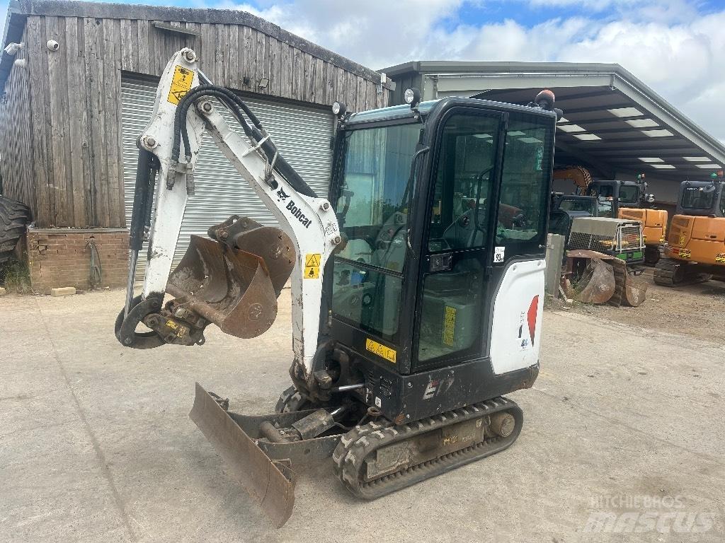 Bobcat E 小型挖掘机