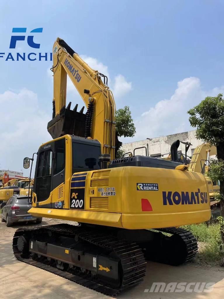 Komatsu PC 200 履带挖掘机