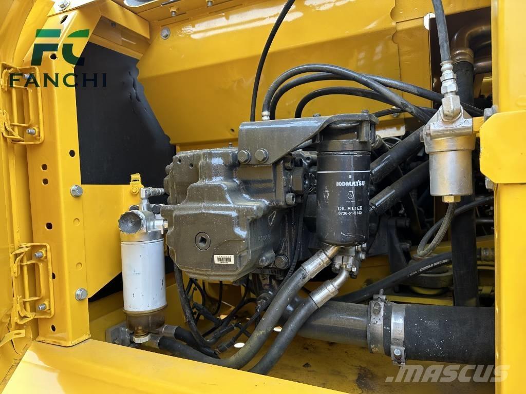 Komatsu PC 200 履带挖掘机