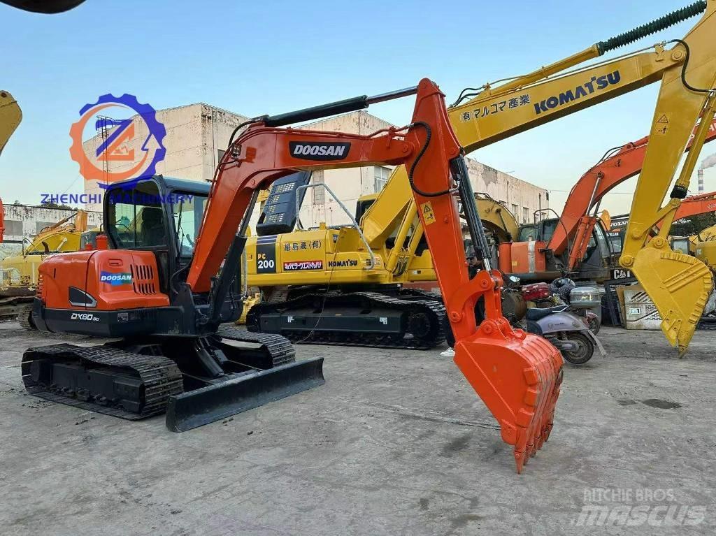 Doosan DX 60 小型挖掘机