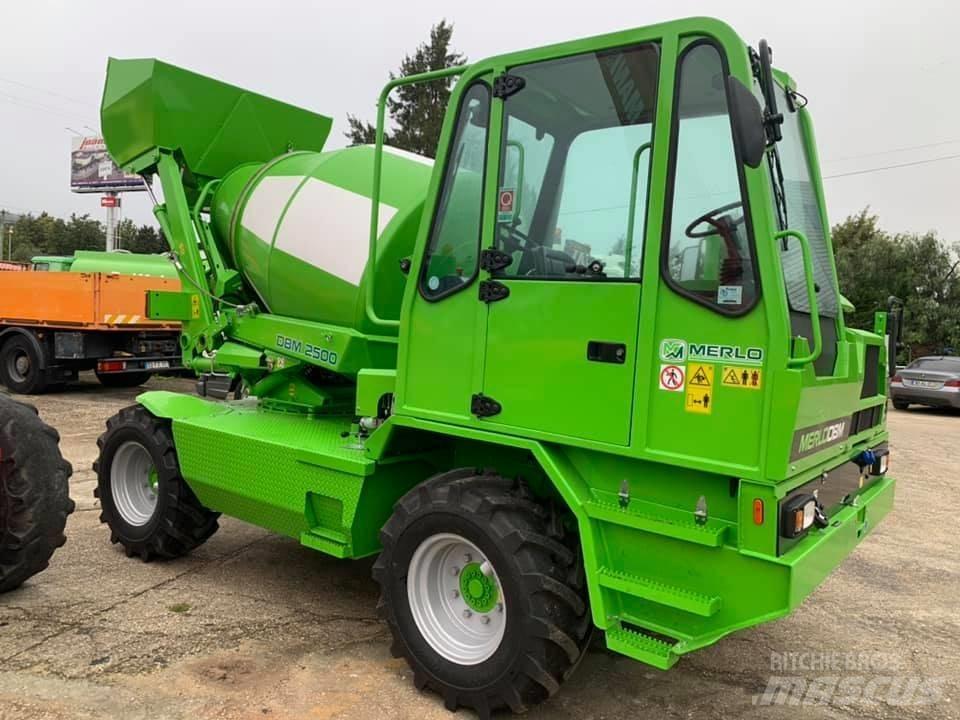 Merlo DBM 2500 混凝土/砂浆搅拌机