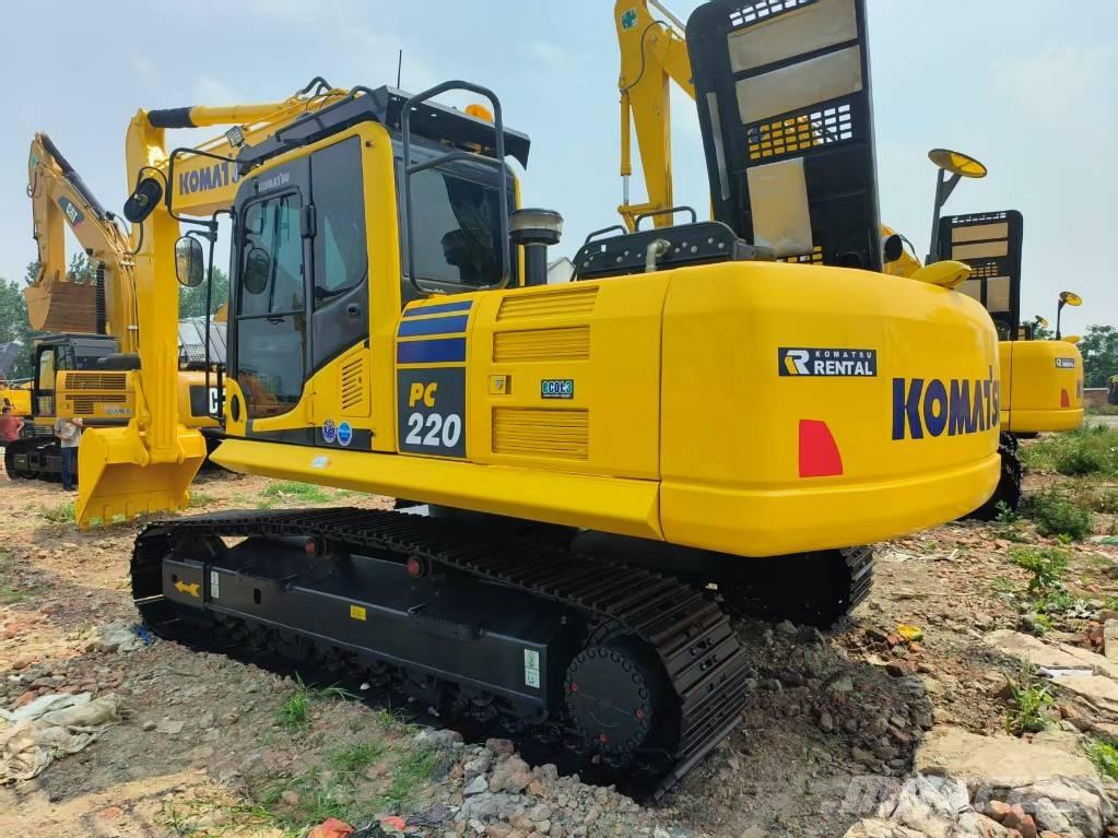 Komatsu PC 220-8 履带挖掘机
