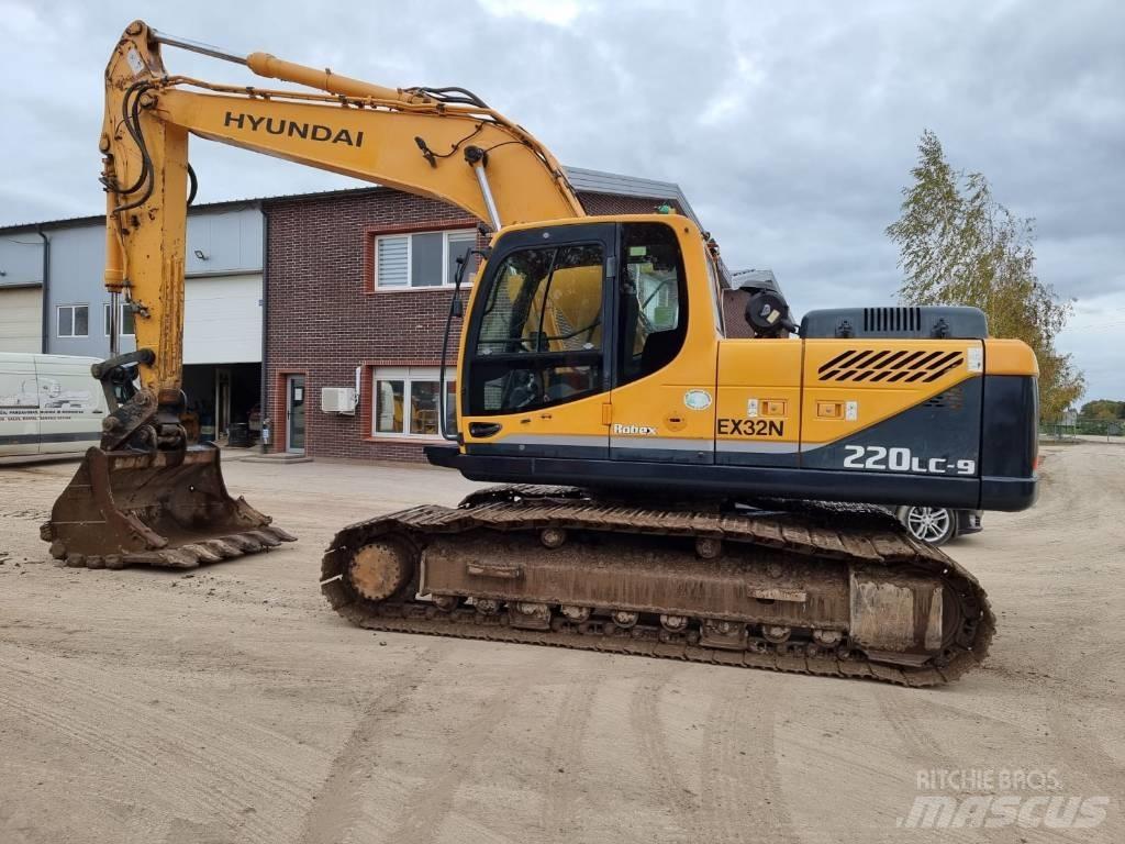 Hyundai R 220 LC-9 A 履带挖掘机