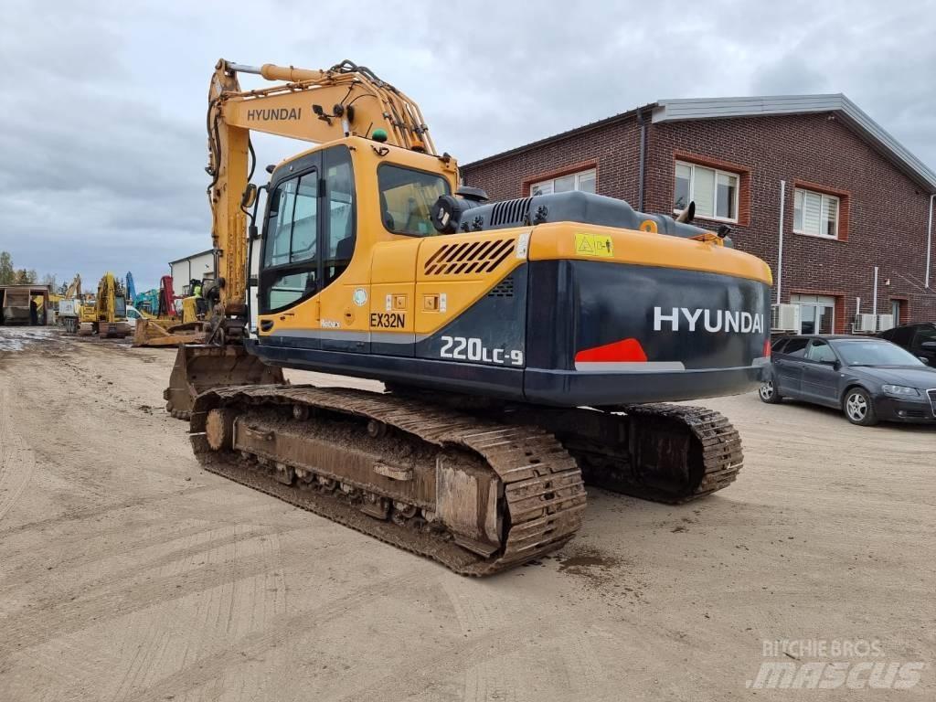 Hyundai R 220 LC-9 A 履带挖掘机