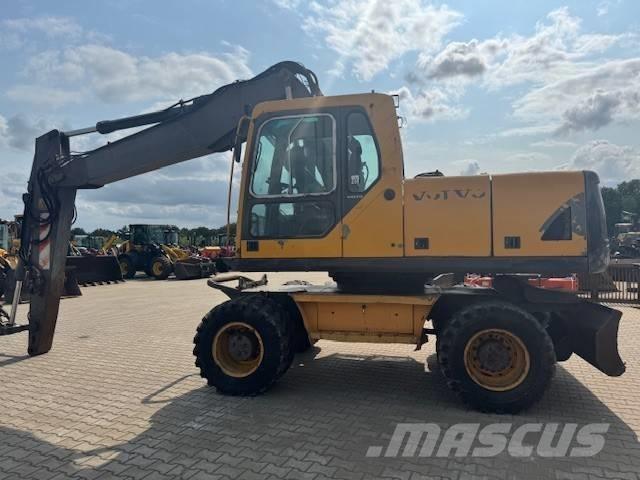 Volvo EW 180 B 轮式挖掘机