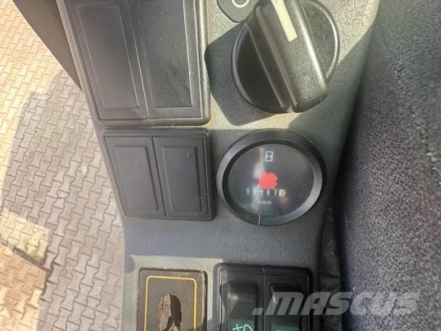 Volvo EW 180 B 轮式挖掘机
