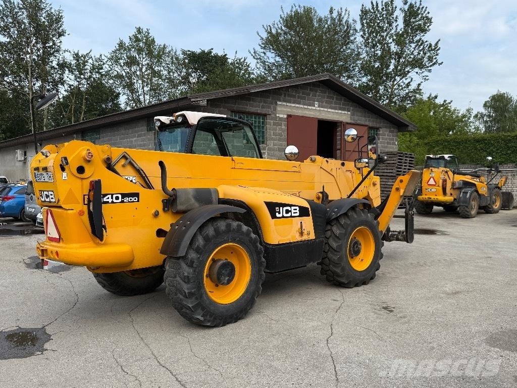 JCB 540-200 伸缩臂叉装车|叉装车