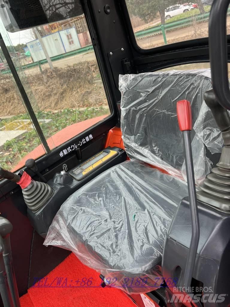 Kubota U 27 小型挖掘机