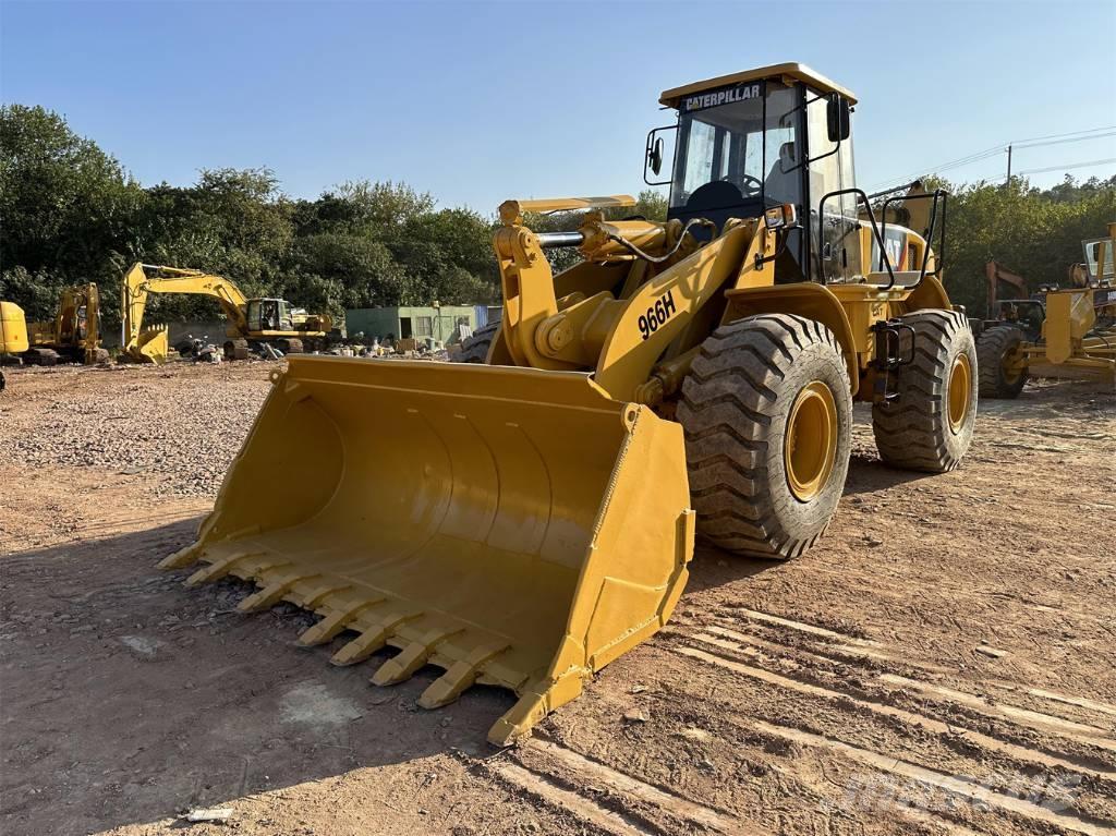 CAT 966H 轮式装载机