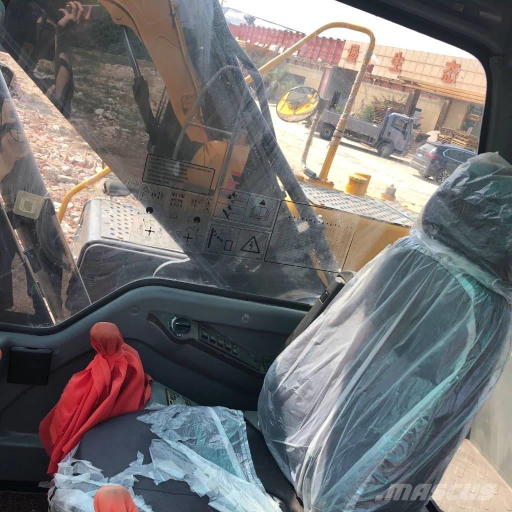 Volvo EC240 履带挖掘机