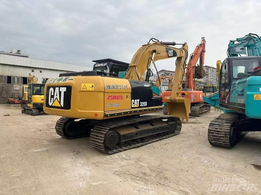 CAT 320 D 履带挖掘机