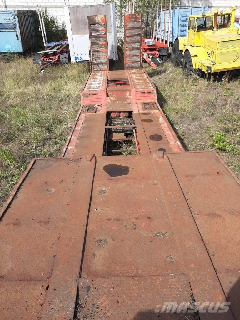 SAM B.M. 低平板半挂车