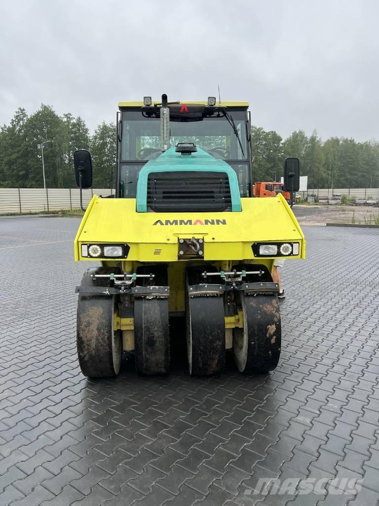 Ammann ARP 240 胶轮压路机