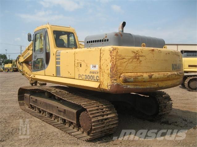 Komatsu pc300-6 履带挖掘机