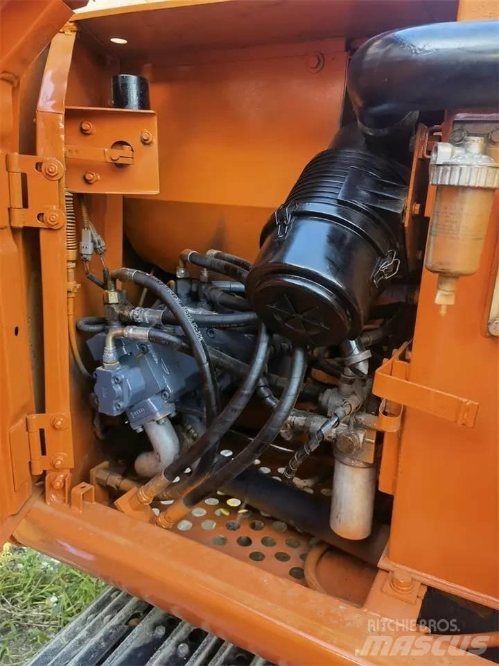Hitachi ZX 70 小型挖掘机