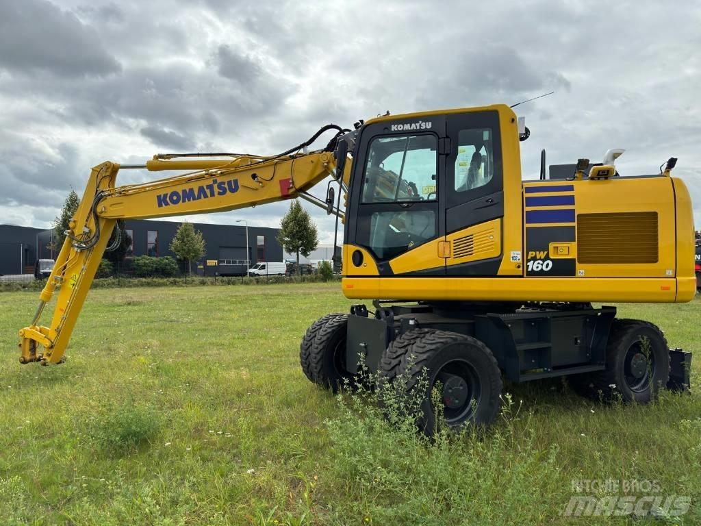 Komatsu PW160-11E0 轮式挖掘机