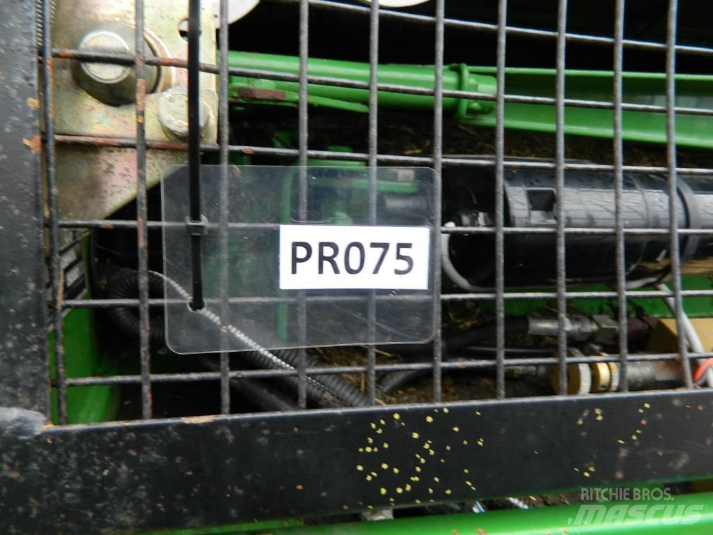 John Deere 575 圆捆打捆机