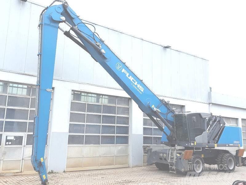 Fuchs MHL 360 F 工业挖掘机
