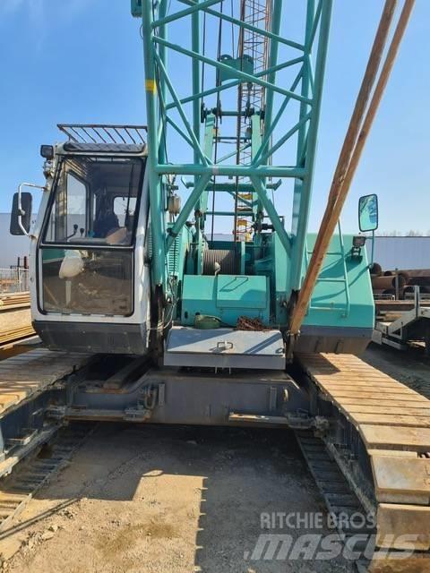 Kobelco 7045 履带起重机