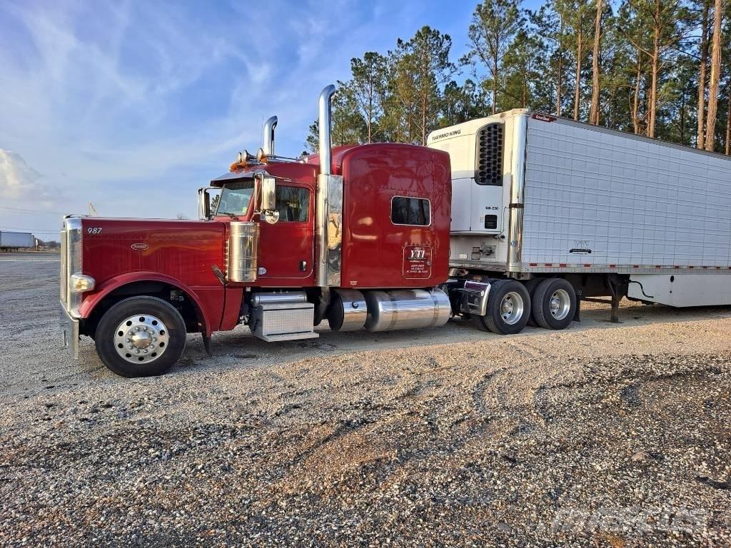 Peterbilt 389 牵引车