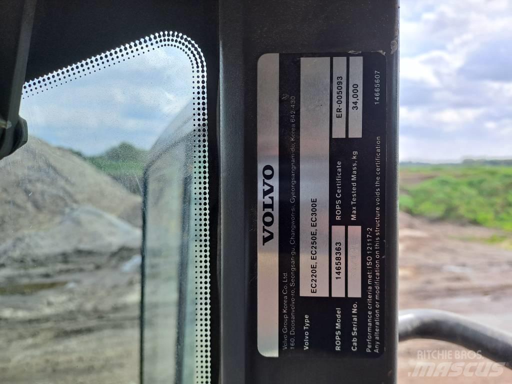 Volvo EC300EL 履带挖掘机