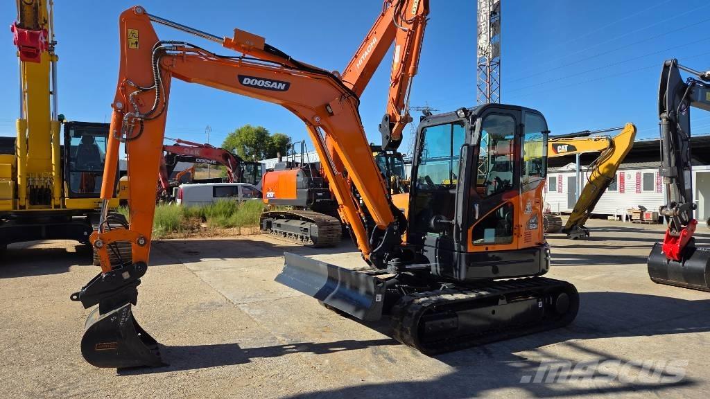 Doosan DX 63 R 小型挖掘机