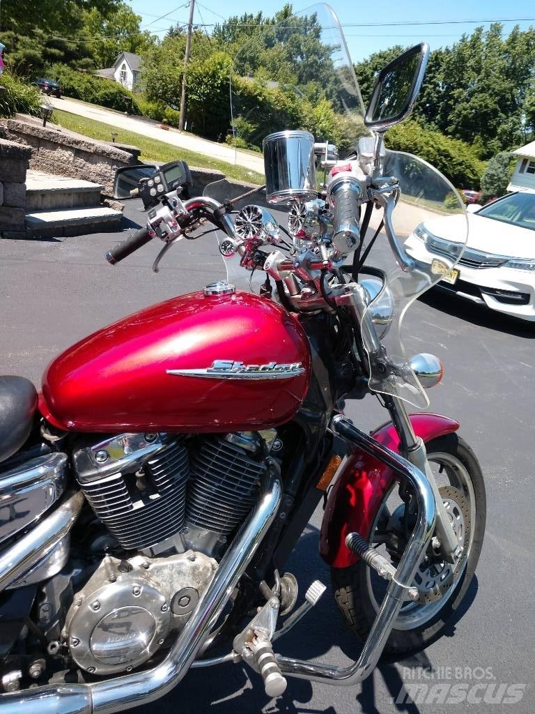 Honda VT1100 工作船/驳船