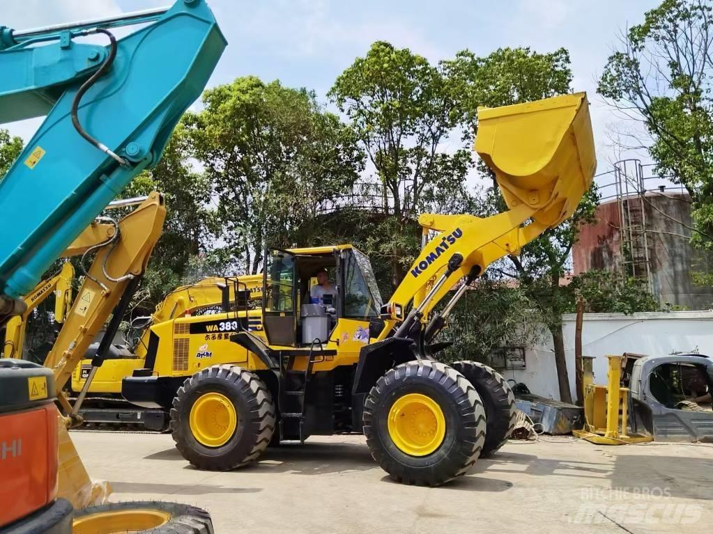 Komatsu WA 380-6 轮式装载机