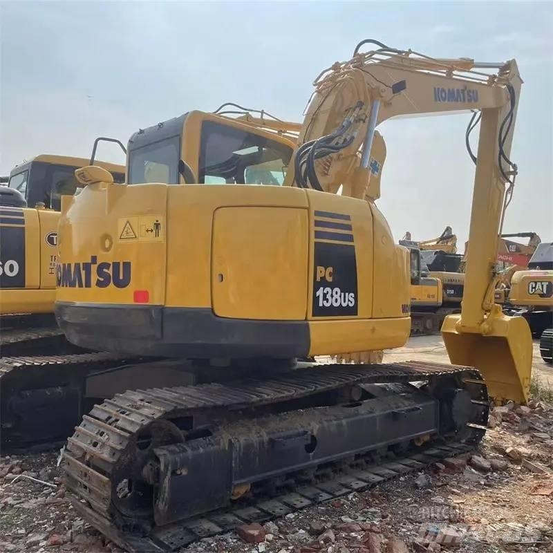 Komatsu PC 138 履带挖掘机