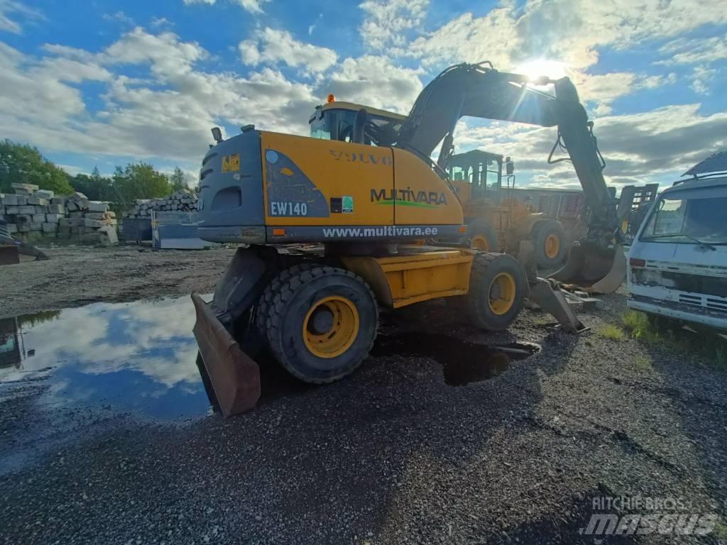 Volvo EW 140 轮式挖掘机