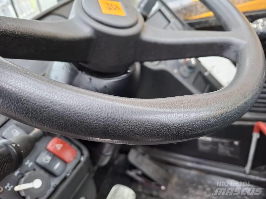JCB 531-70 伸缩臂叉装车|叉装车