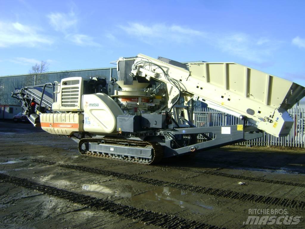 Metso LT 200 HP 移动式破碎机