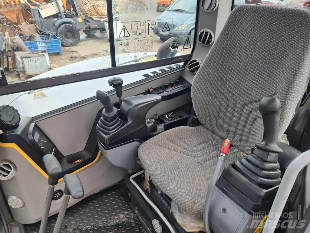 Volvo ECR 58 D 小型挖掘机