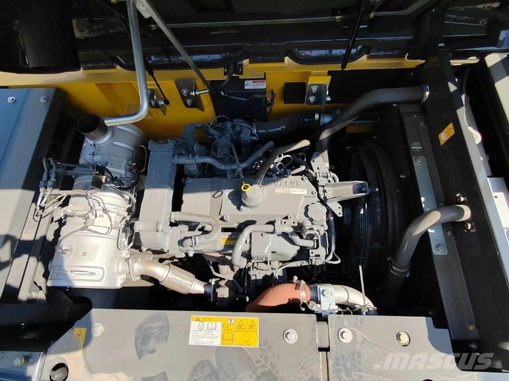 Sumitomo SH210 履带挖掘机