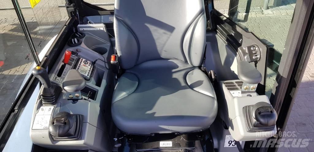 Bobcat E 27Z 小型挖掘机
