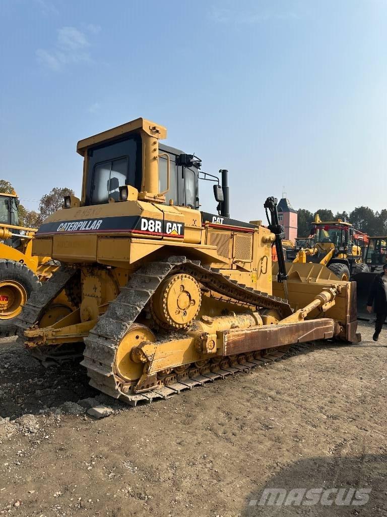 CAT D8R 履带式推土机